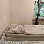 Work And Iam 90 Qm 3 Schlafzimmer 7 Betten Mit Balkon Und Kraftraum * Plettenberg