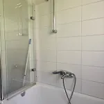 Work And Iam 90 Qm 3 Schlafzimmer 7 Betten Mit Balkon Und Kraftraum Plettenberg