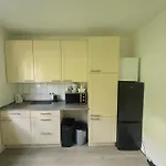 Lejlighed Work And Iam 90 Qm 3 Schlafzimmer 7 Betten Mit Balkon Und Kraftraum *