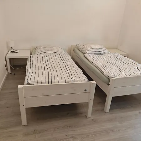 Work And Iam 90 Qm 3 Schlafzimmer 7 Betten Mit Balkon Und Kraftraum