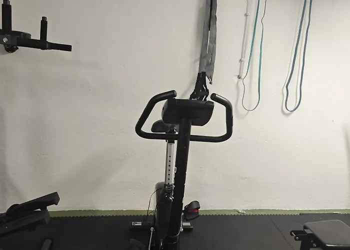 Work And Iam 90 Qm 3 Schlafzimmer 7 Betten Mit Balkon Und Kraftraum