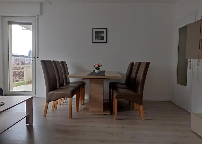 Lejlighed Work And Iam 90 Qm 3 Schlafzimmer 7 Betten Mit Balkon Und Kraftraum